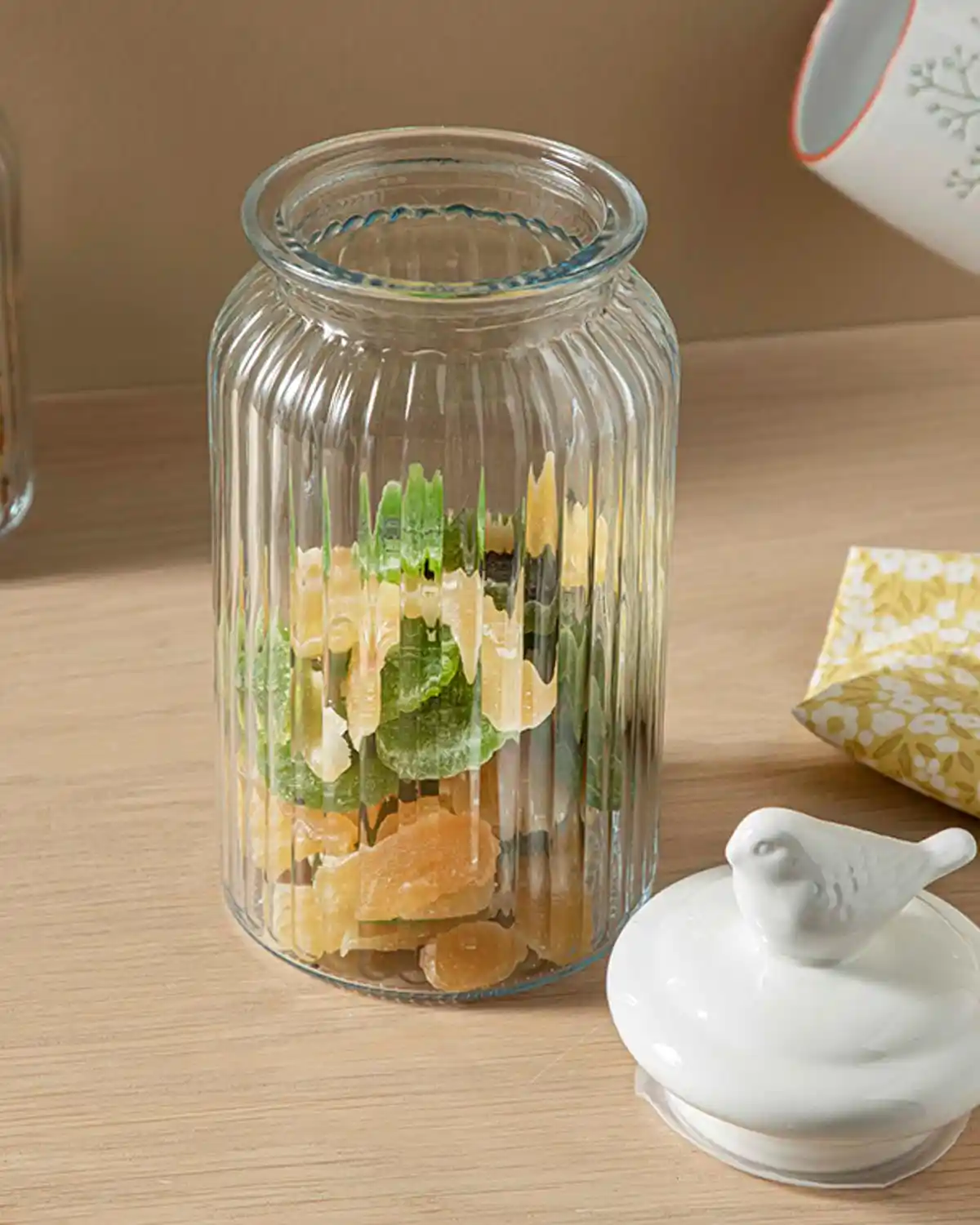 Saklama Kavanozlarıyla Dekorasyonunuzu Yenileyin Modern ve Şık Mekanlar İçin Rehber