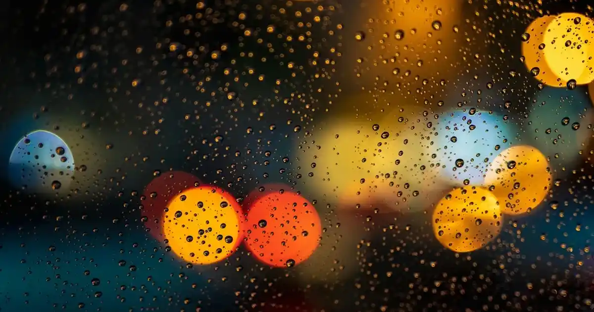 Salon Dekorasyonunda Masa Örtüsü Runner Kullanımı ve Dekoratif Fikirler