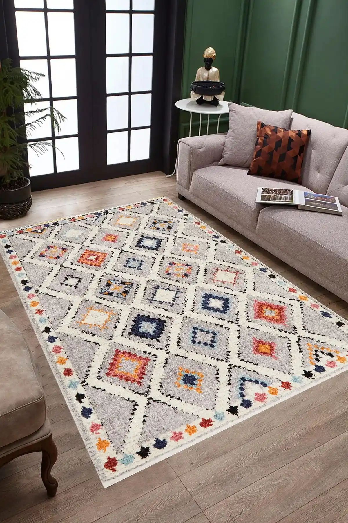 Salon Dekorasyonunda Uygun Halı Seçimi ve Trendler Hakkında Kapsamlı Rehber