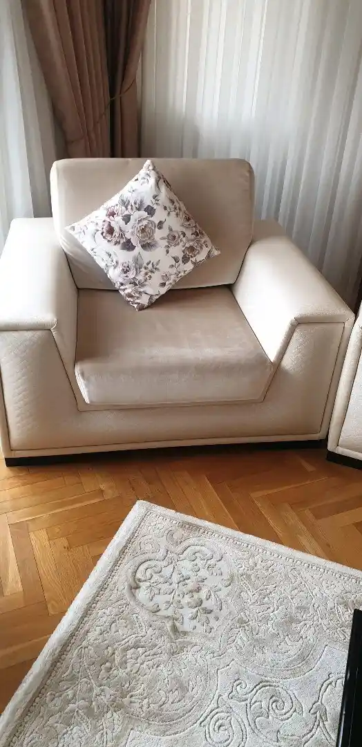 Salon Eşyaları ve Dekorasyon İpuçlarıyla Modern ve Şık Alanlar Yaratın