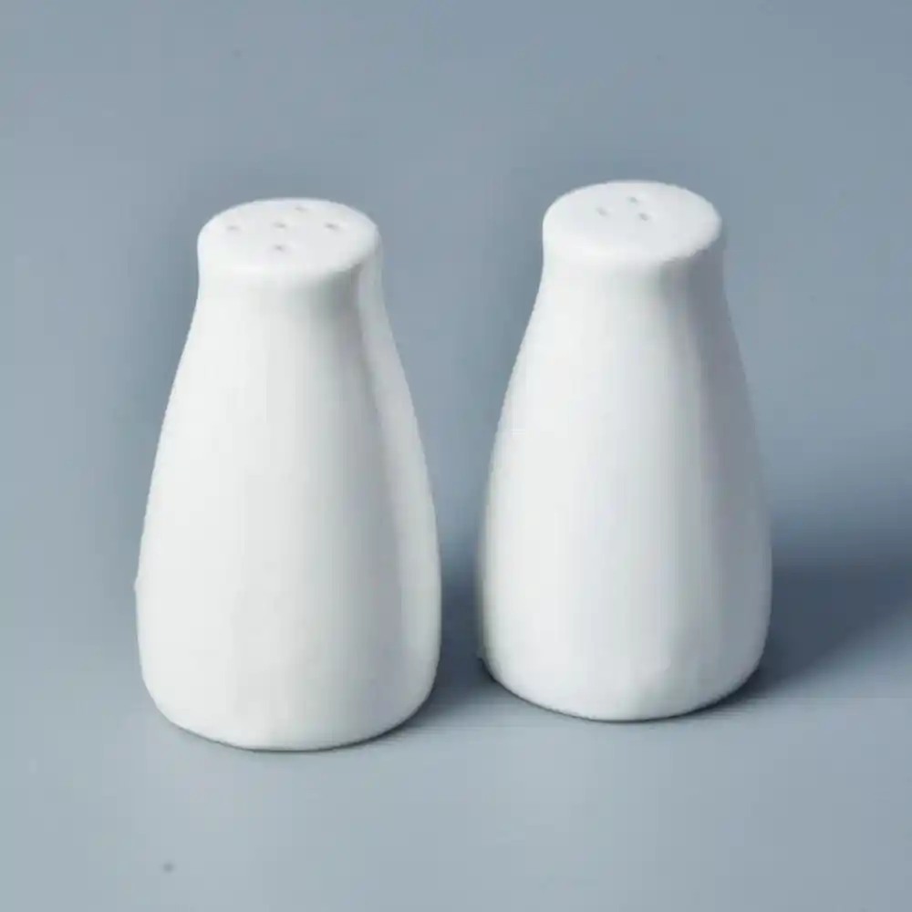 Salt ve Pepper Porselen Setleri: Estetik ve İşlevselliğin Modern Dekorasyondaki Yeri