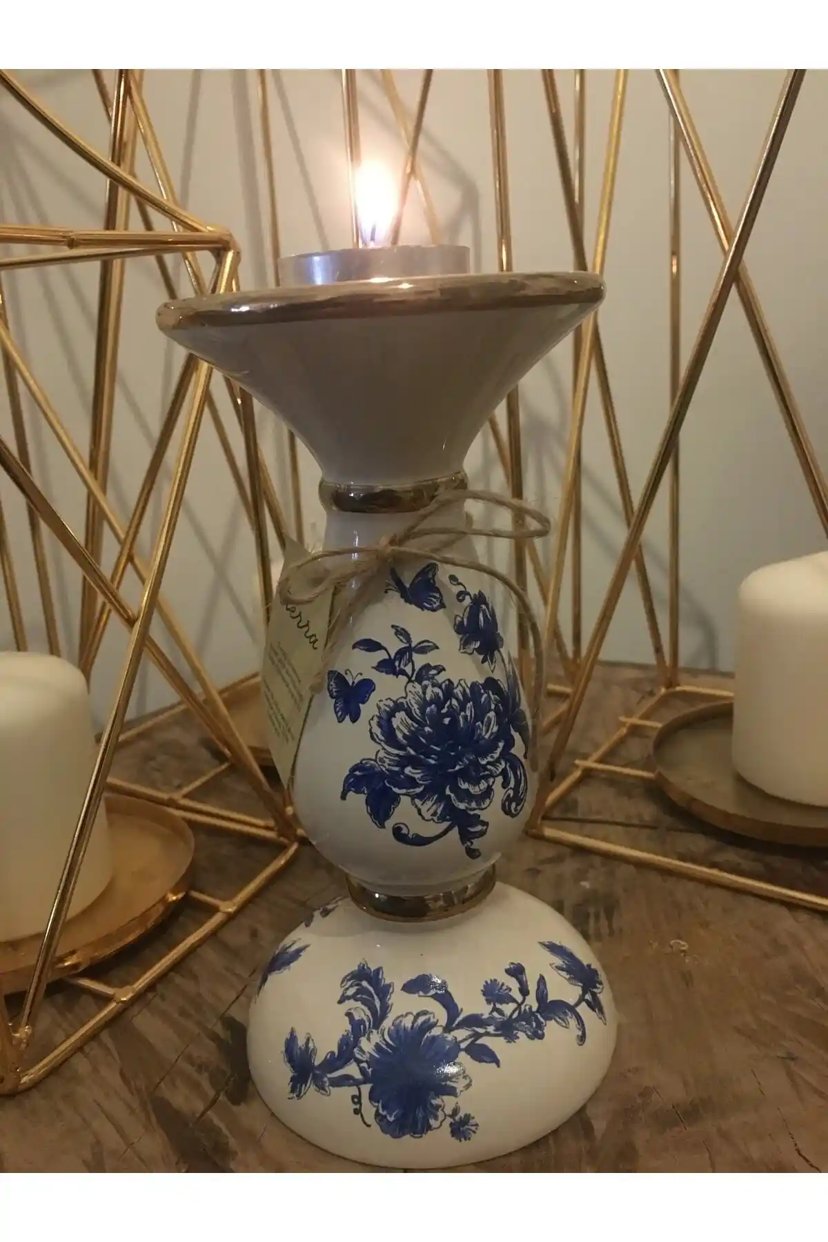 Şamdanlık Seçimi ve Dekorasyonda Kullanımıyla Ev Atmosferinizi Yükseltin