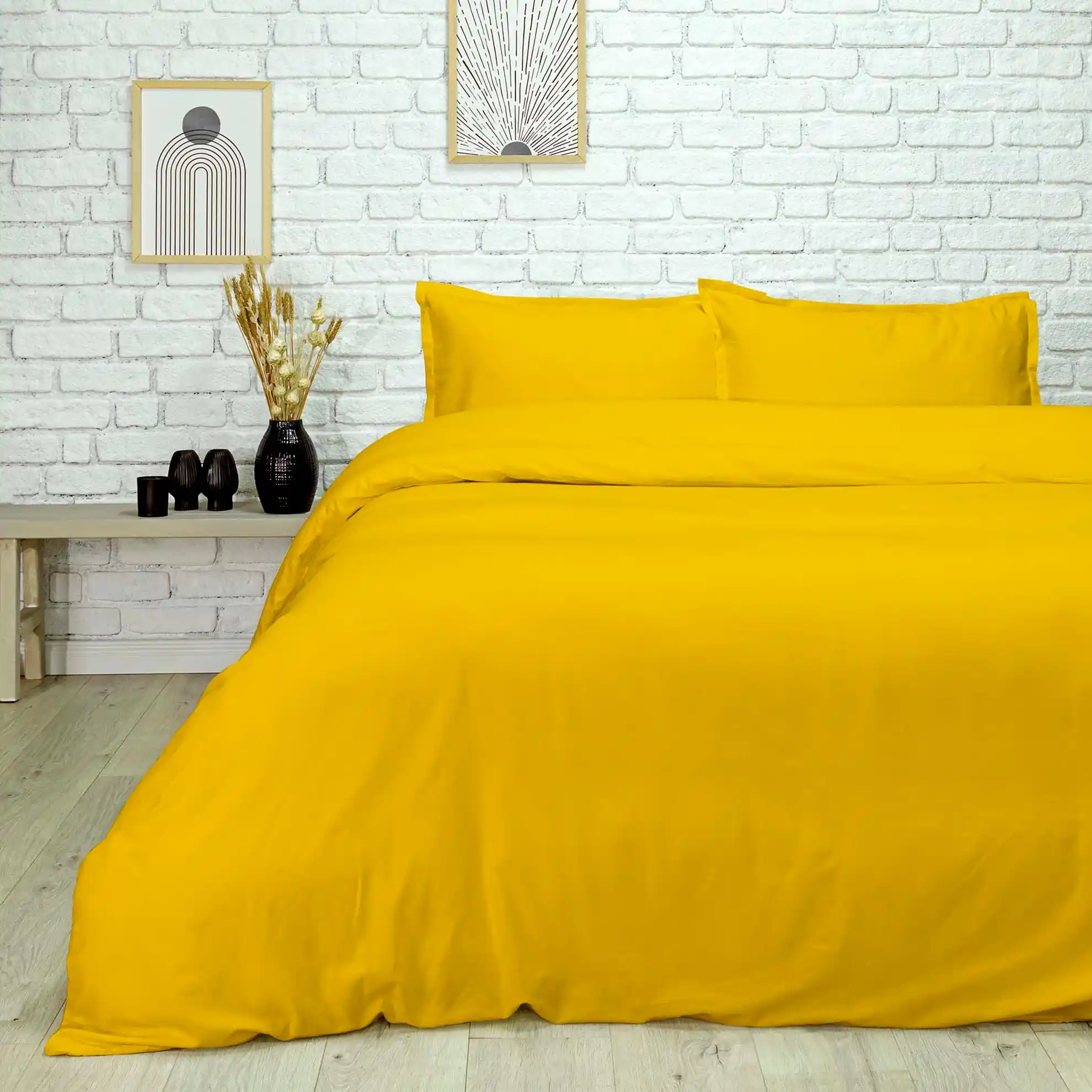 Sarı Nevresim Takımlarıyla Yatak Odanızı Canlandırın ve Dekorasyonunuza Renk Katın