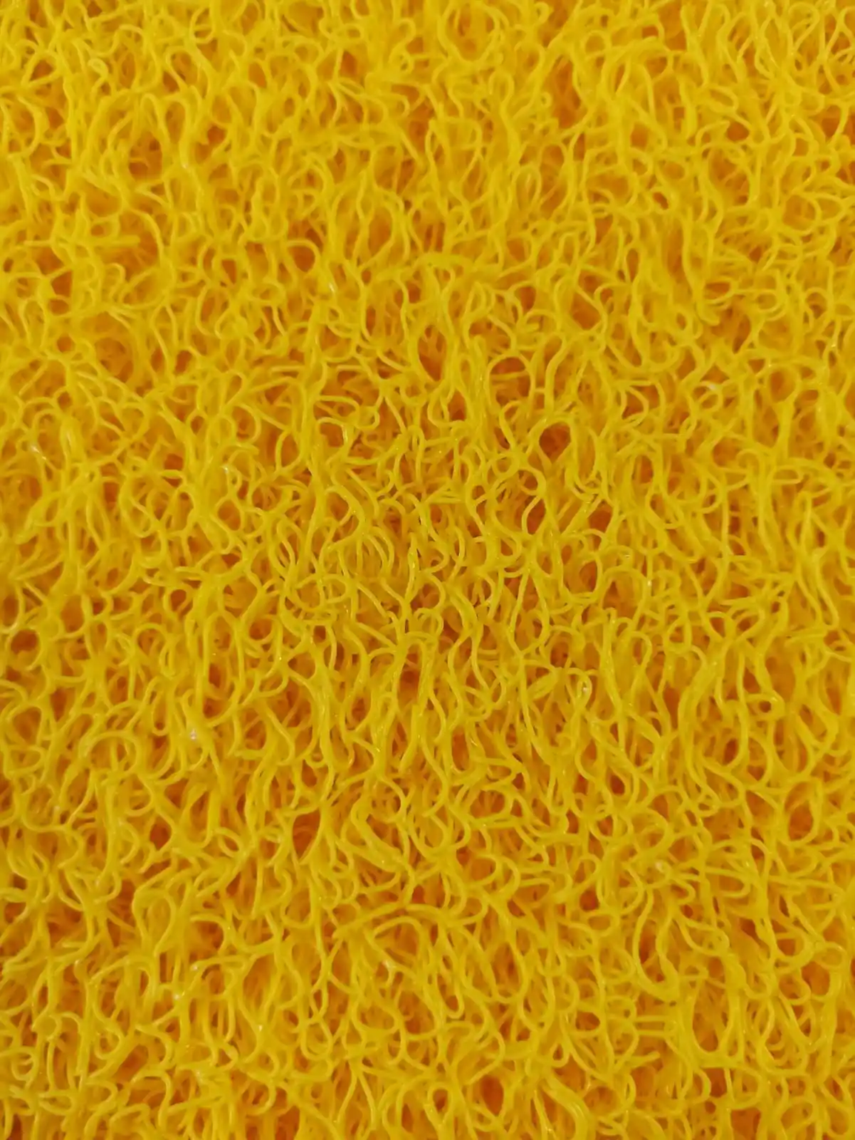 Sarı Paspaslar: Modern Dekorasyonda Canlılık ve İşlevsellik Sağlayan Seçenekler