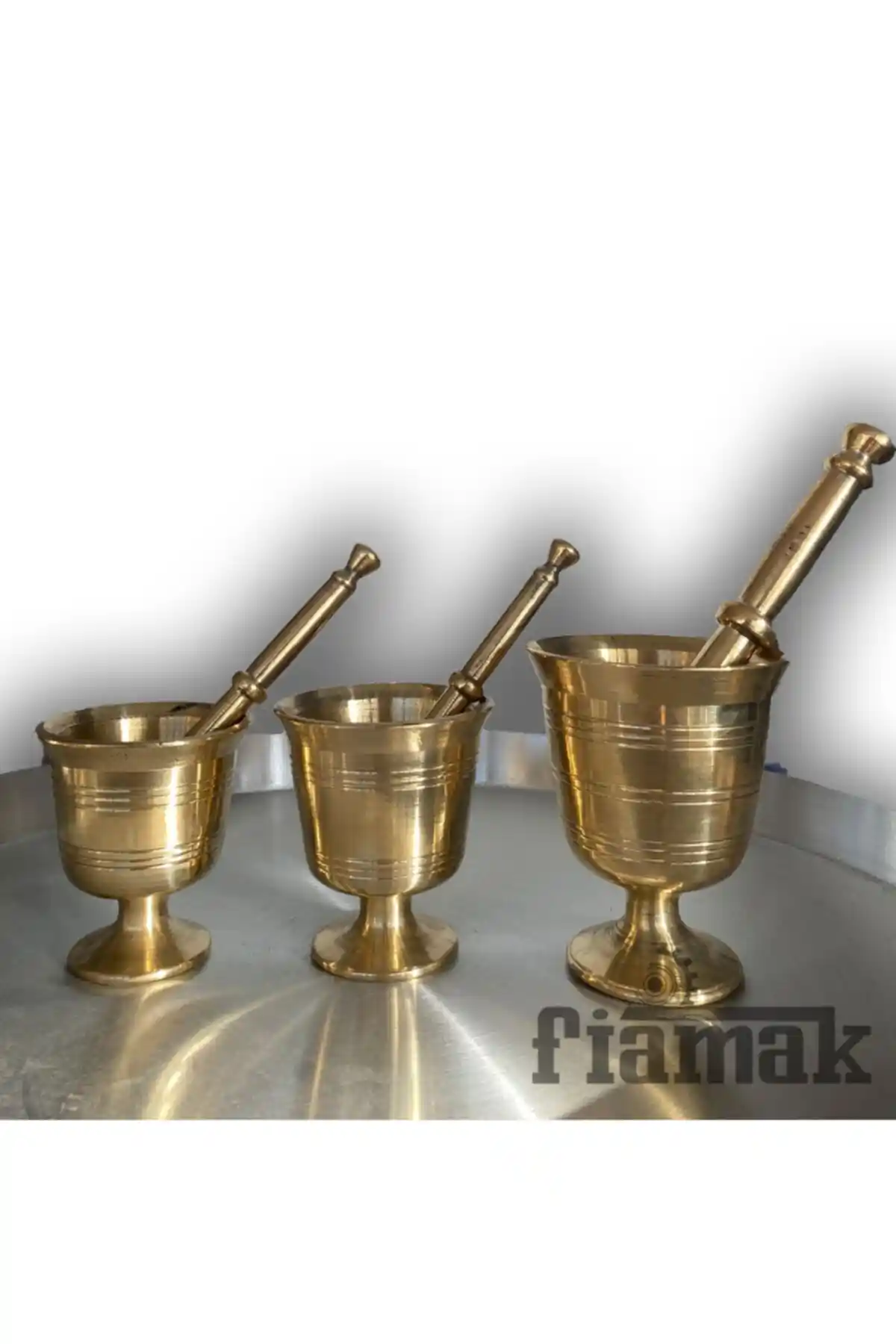 Sarımsak Döveceği Dekoratif ve İşlevsel Mutfak Aleti Seçenekleri