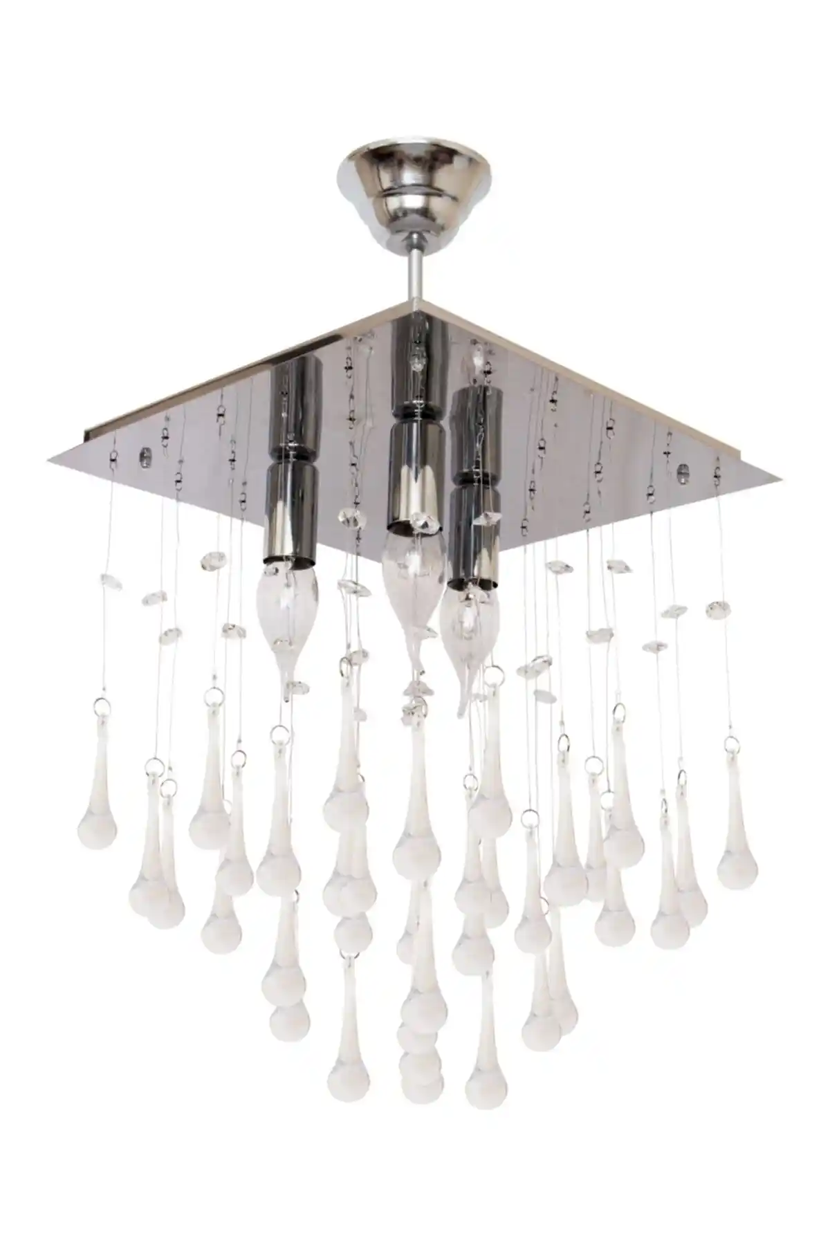 Şeffaf Avize Modelleri ve Dekorasyonda Kullanım İpuçları