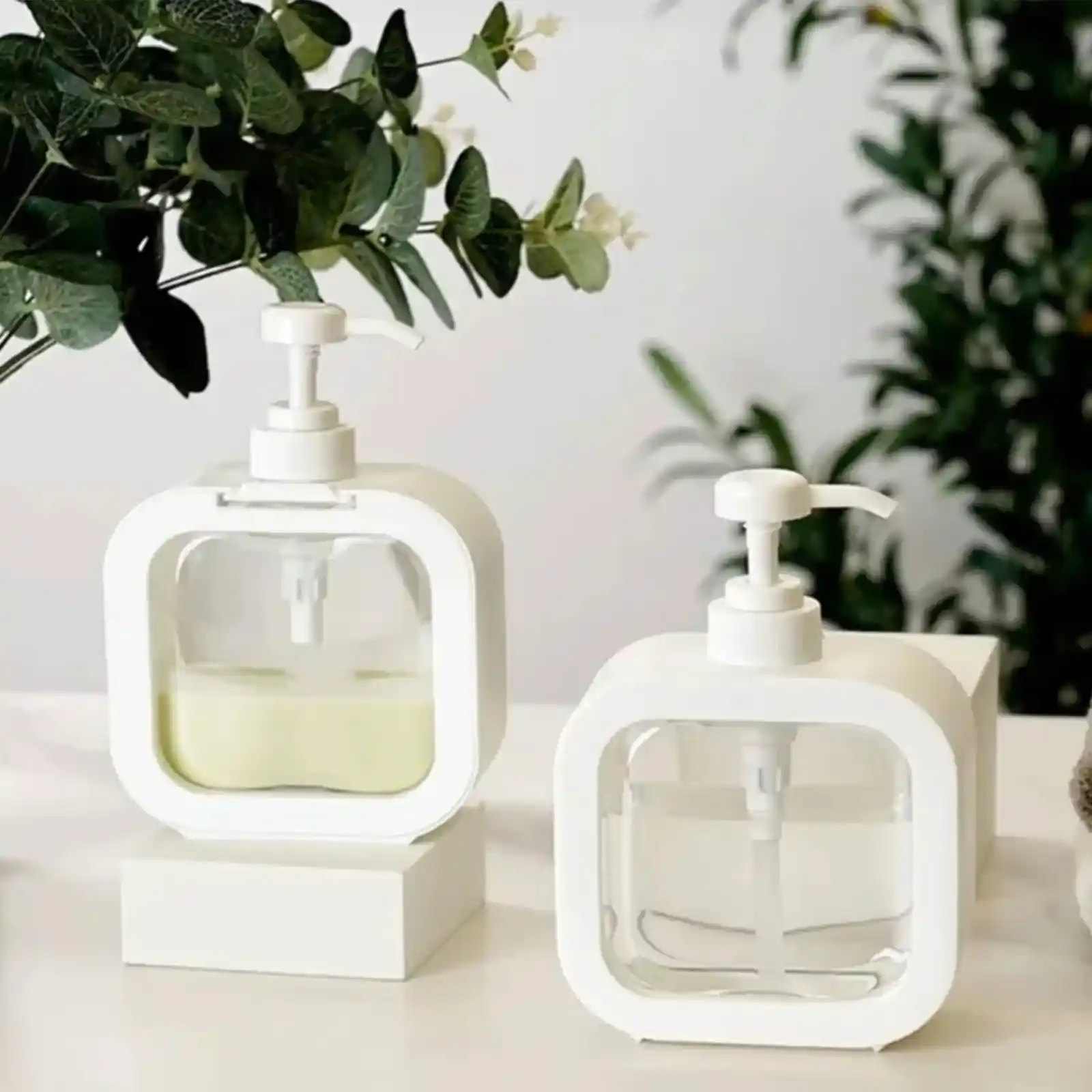 Şeffaf Sabunluk Dekorasyonunda Zarafetin Simgesi ve Modern Kullanım İpuçları