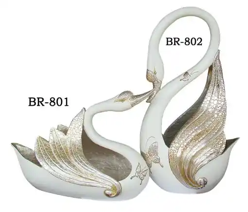 Sehpa Üstü Aksesuarlarıyla Evinize Şıklık Katmanın Yolları