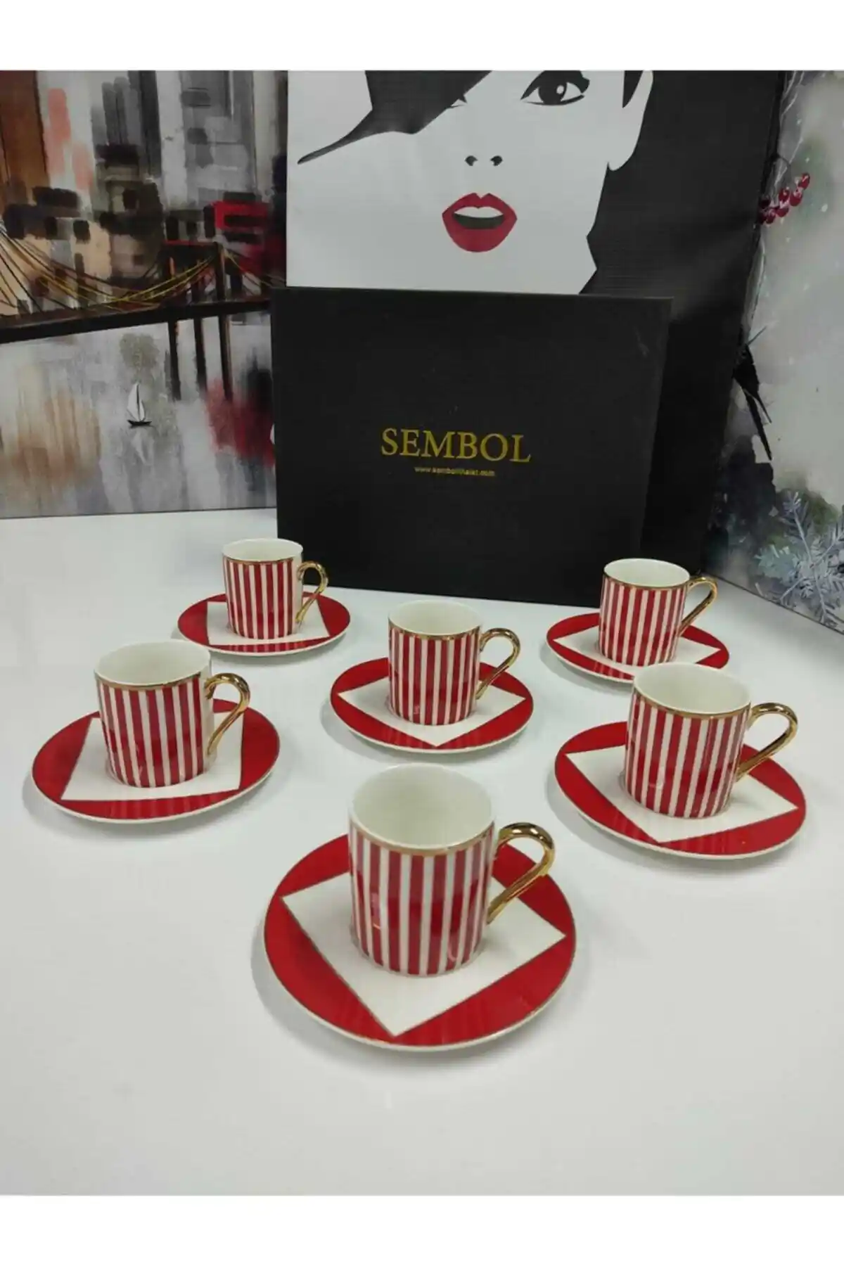 Sembol Fincan Takımlarıyla Dekorasyonda Anlam ve Estetiğin Buluşması