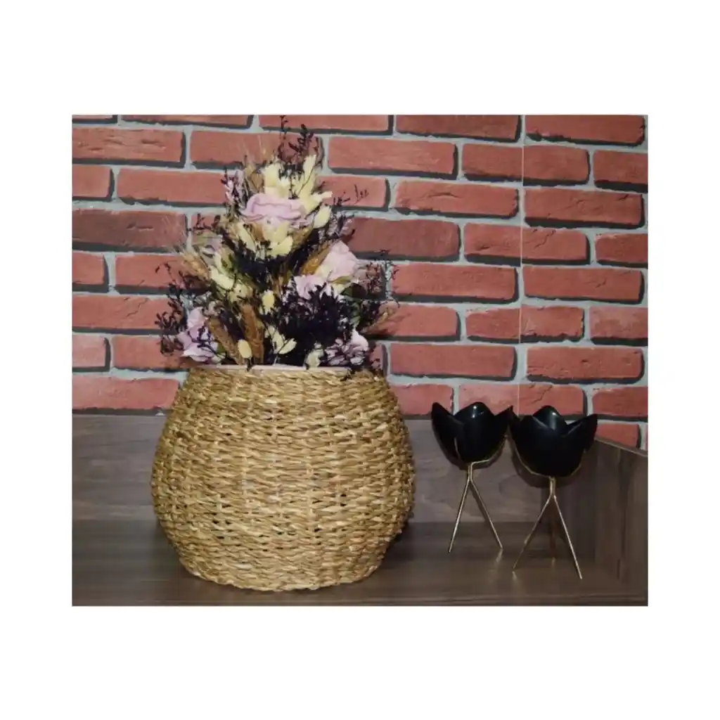 Sepet Vazo ile Dekorasyonda Sıcaklık ve İşlevselliğin Birleşimi Nasıl Sağlanır