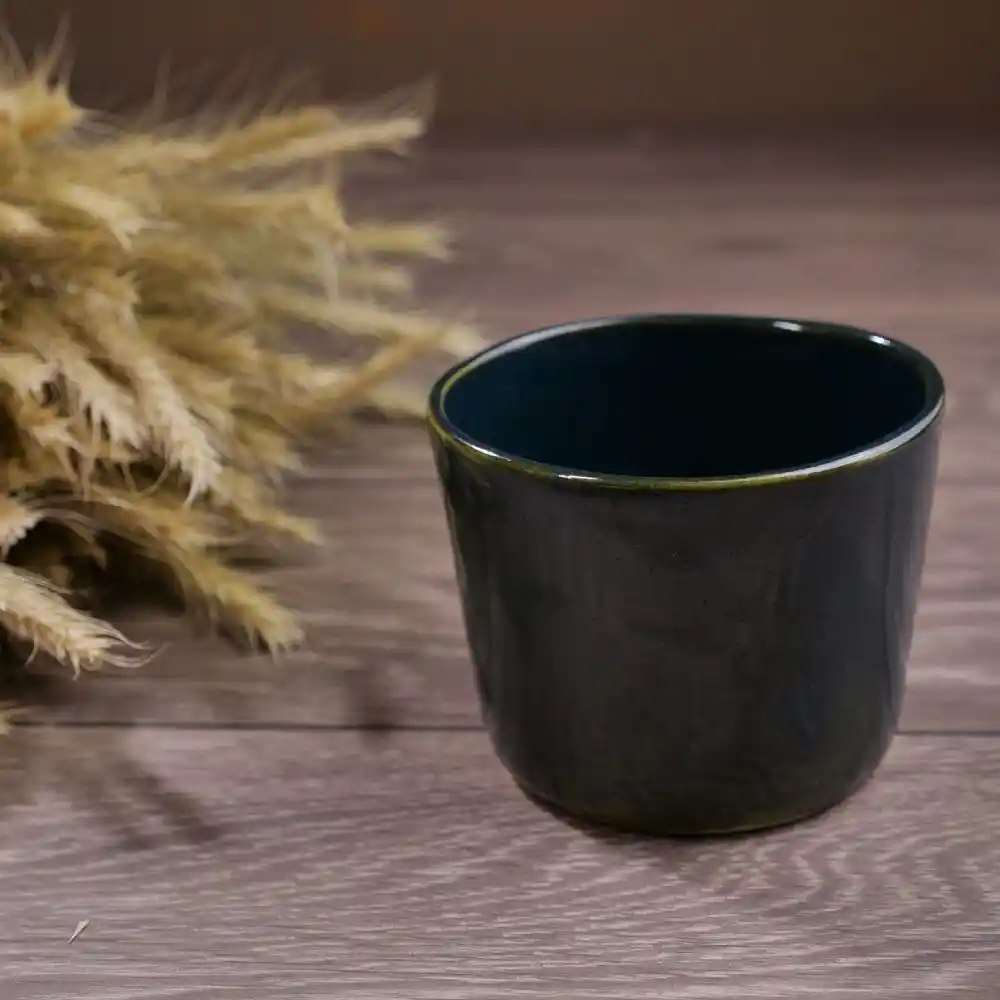 Seramik Bardaklar ile Dekorasyonda Şıklık ve Fonksiyonellik Sağlama Rehberi