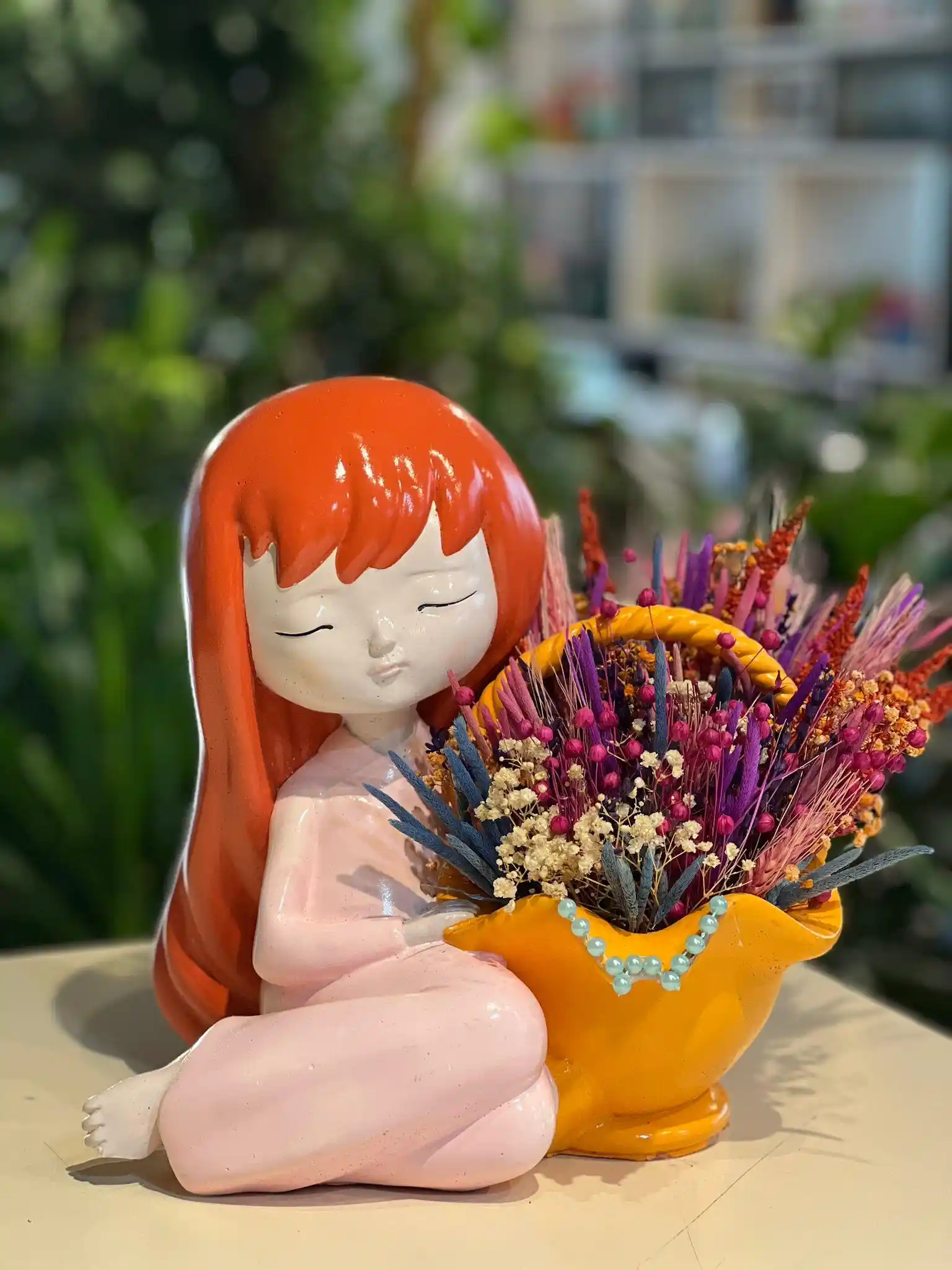 Seramik Çiçeklerle Dekorasyonda Yenilikçi ve Dayanıklı Dokunuşlar