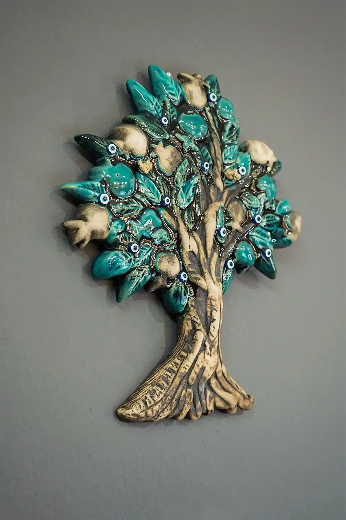 Seramik Duvar Süsleri ile Mekânlarınızı Estetik ve Fonksiyonel Hale Getirin