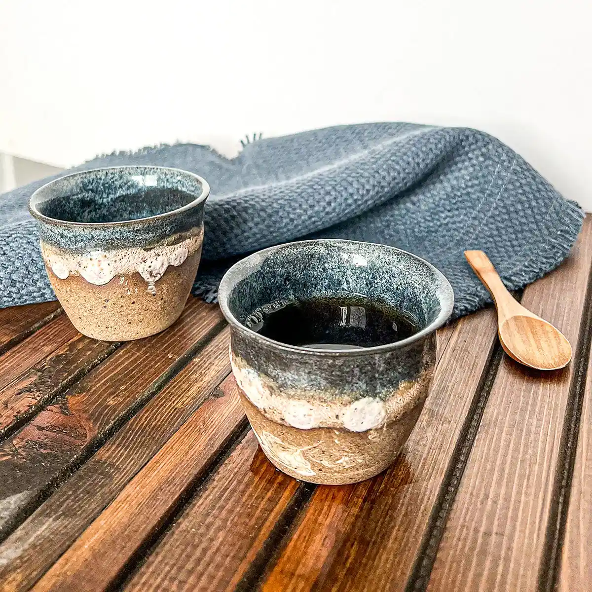 Seramik Kahve Bardakları ile Dekorasyonunuza Şıklık ve İşlevsellik Katın