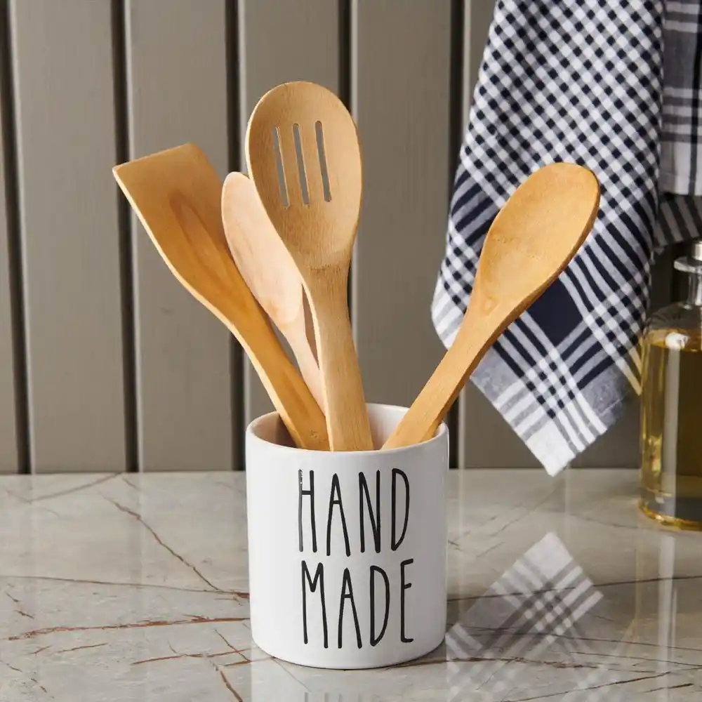 Seramik Kaşıklıklar ile Dekorasyonda Zarafet ve Fonksiyonellik Bir Arada