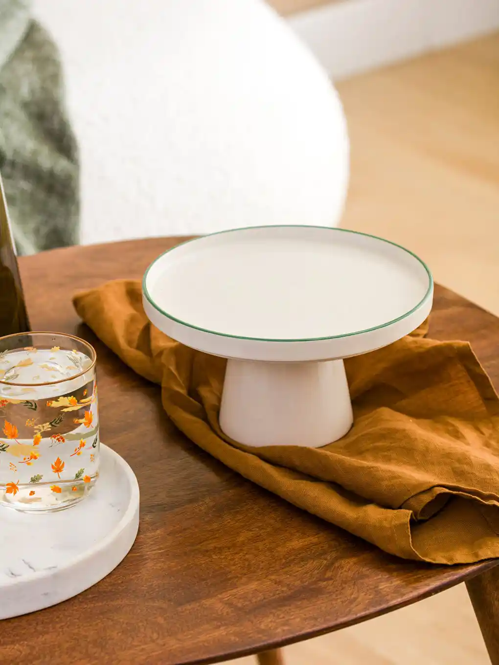 Seramik Sunumluklar Dekorasyonda Zarafet ve Fonksiyonelliğin Buluşması