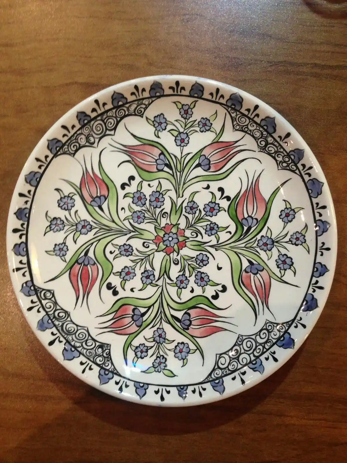 Seramik Tabakların Dekorasyondaki Yeri ve Seçim İpuçları