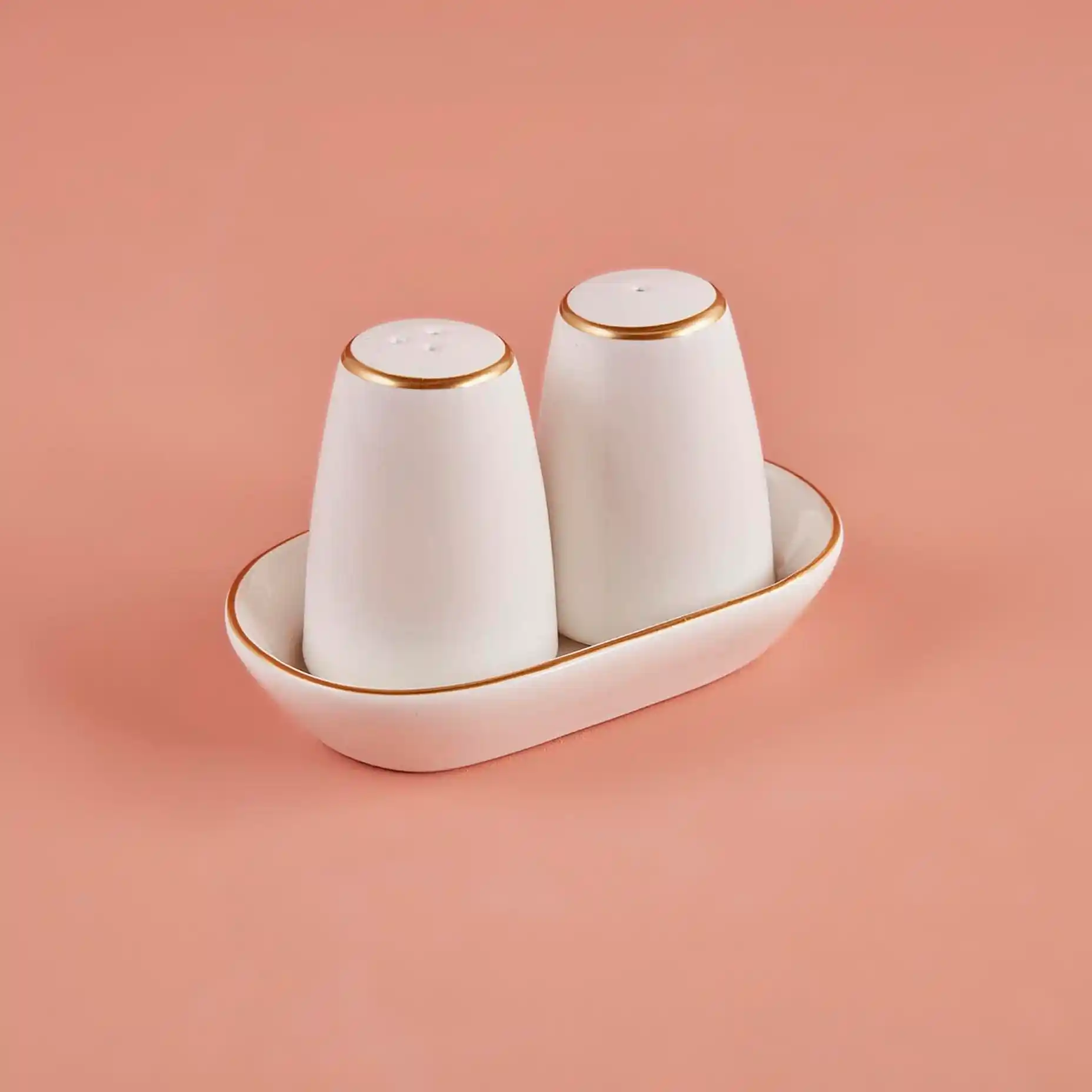 Seramik Tuzluk ve Tütsülükler ile Ev Dekorasyonunda Zarif Dokunuşlar