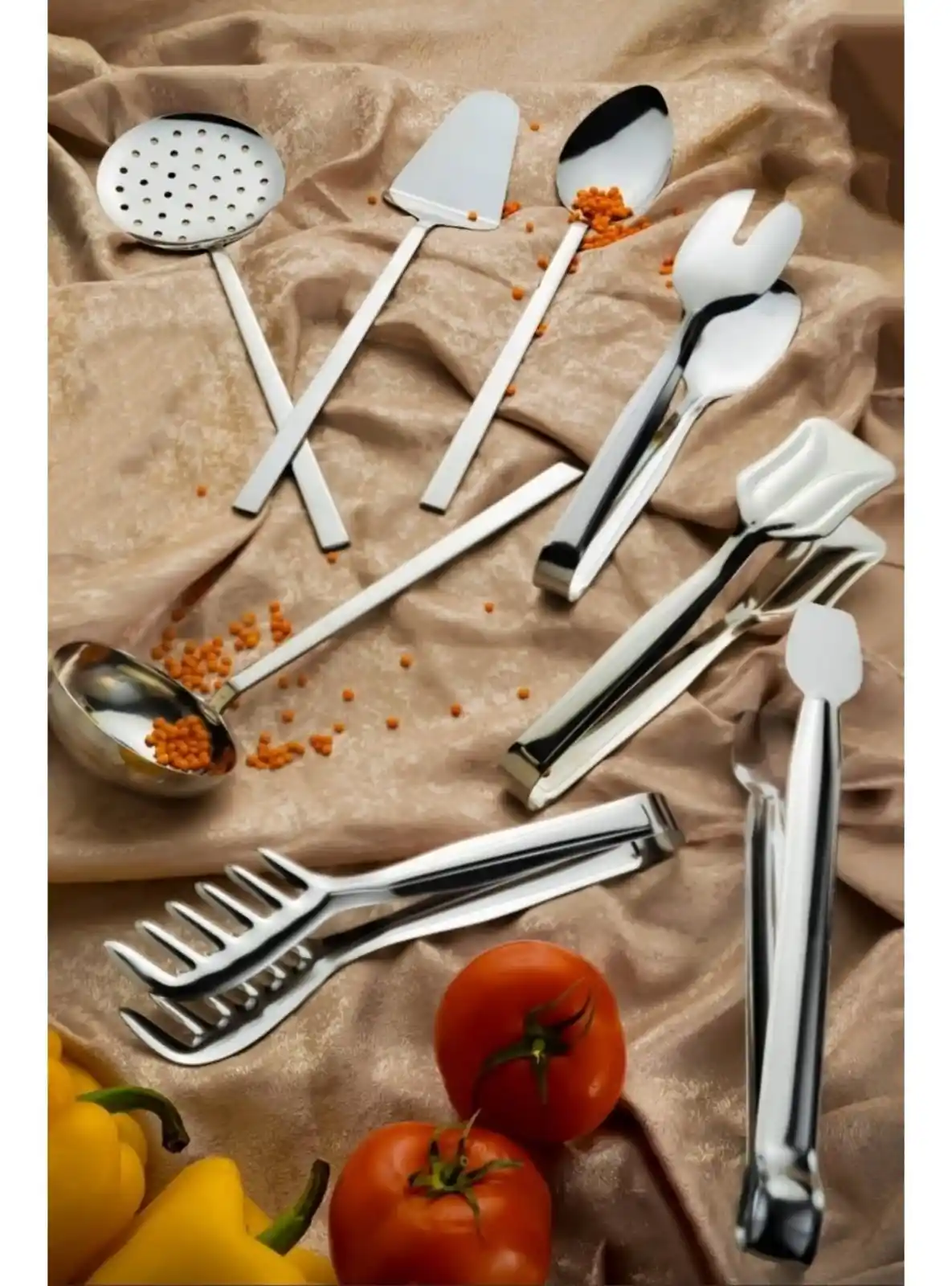 Servis Maşa Setleri ile Mutfak Dekorasyonunuza Şıklık Katın ve Fonksiyonelliği Artırın