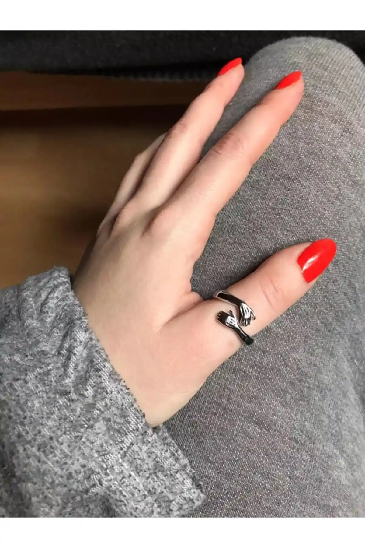 Sevgi yüzüğü kullanımıyla dekorasyonda anlam ve estetiği birleştirme yöntemleri