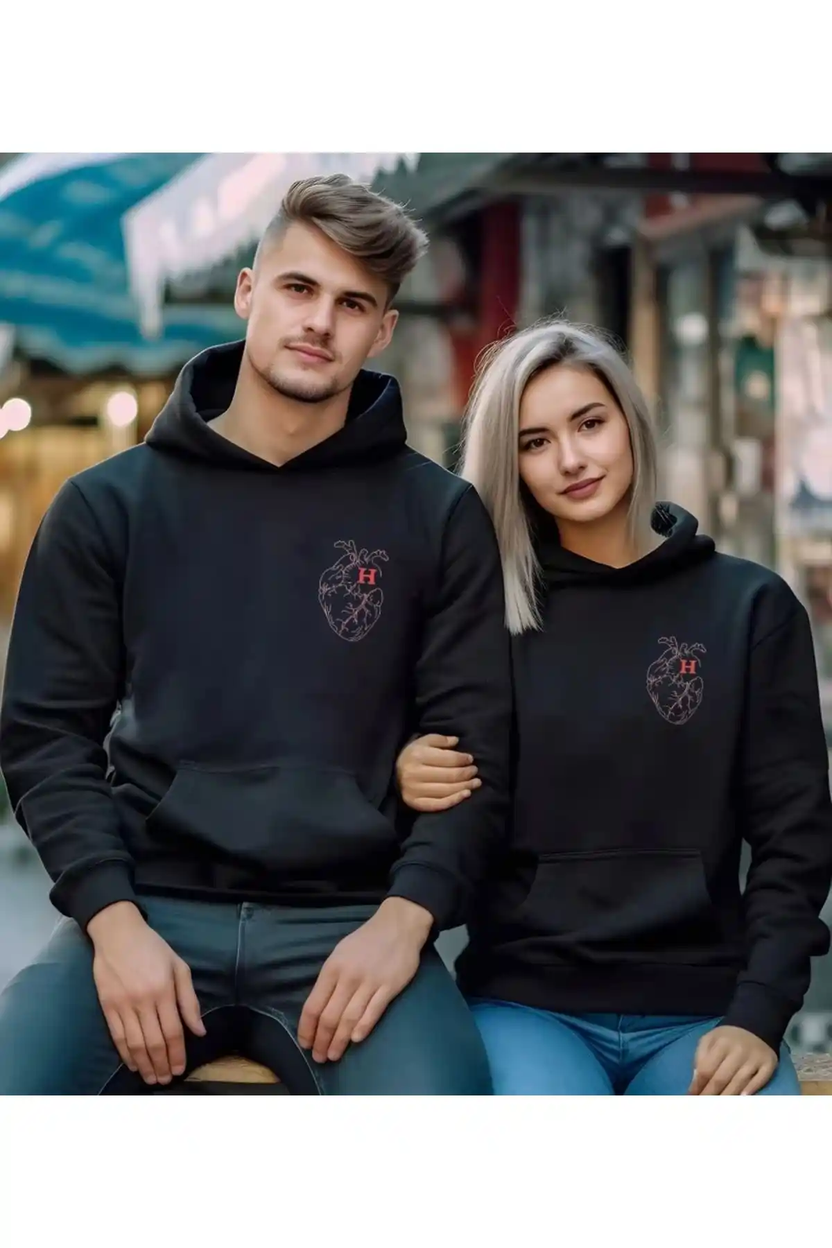 Sevgili Çift Sweatshirtleriyle Dekorasyonda Romantizmi ve Uyumun Modern Yolu