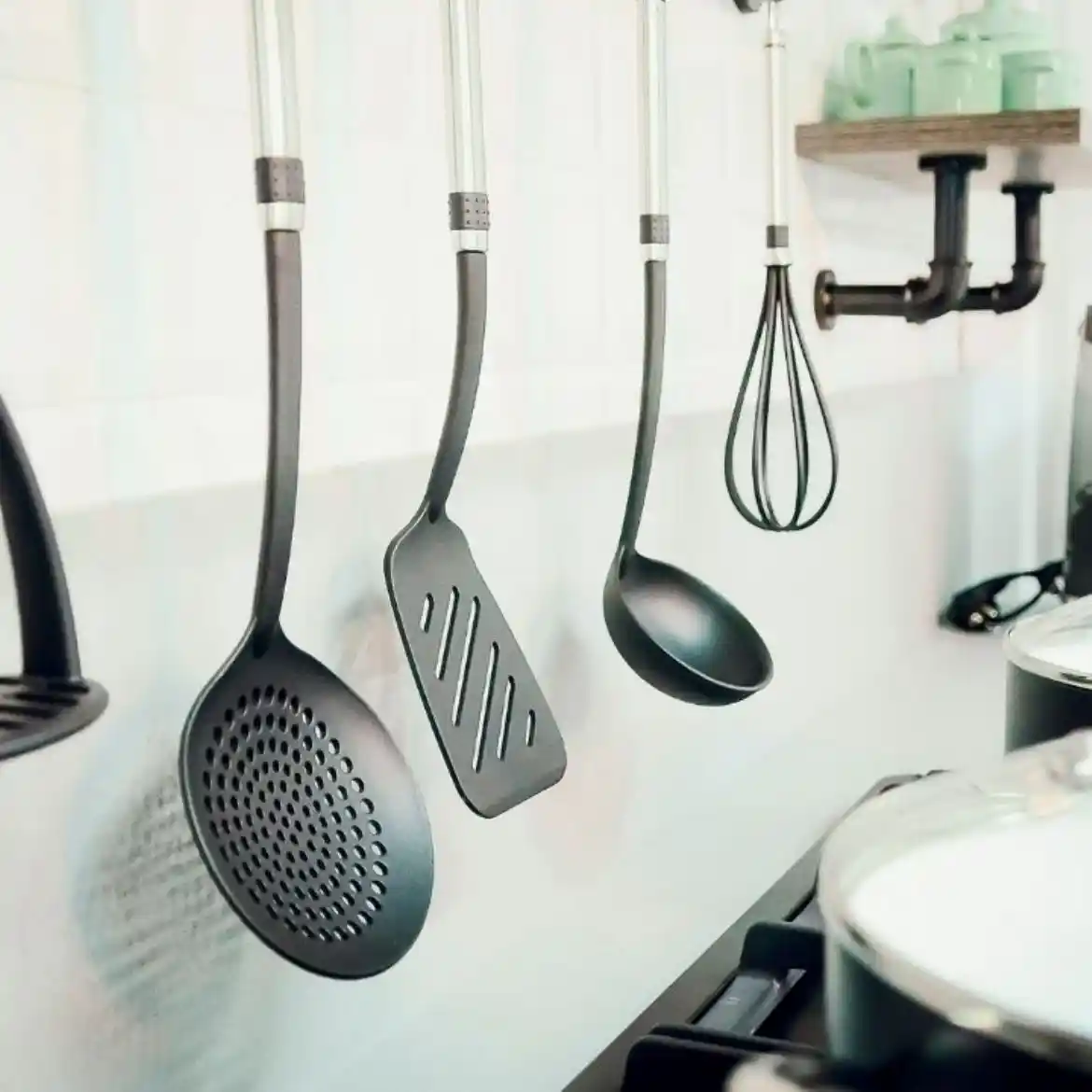 Şık ve Fonksiyonel Mutfağınız İçin Dekorasyon ve Aksesuar Önerileri