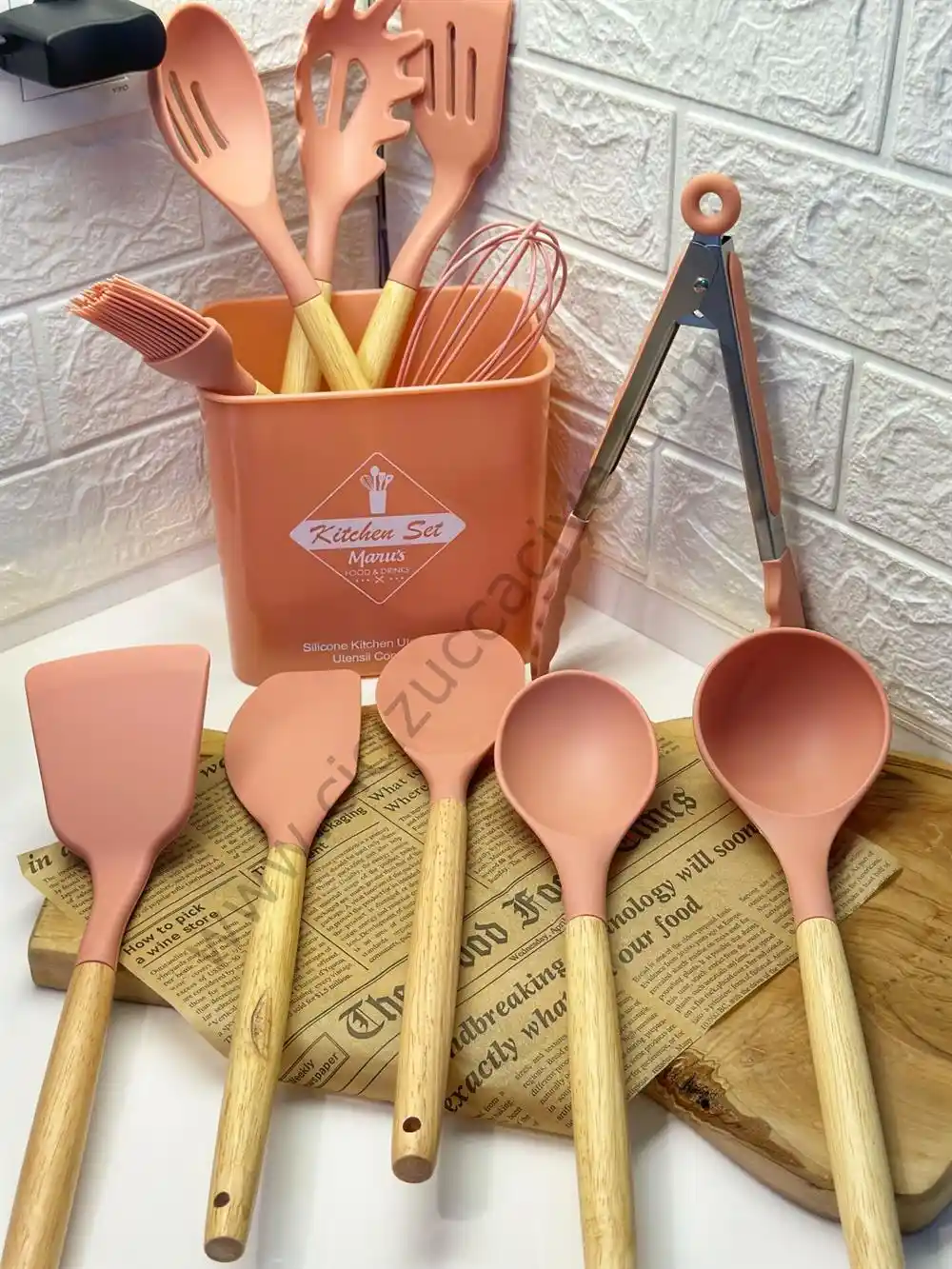 Silikon Servis Gereçleri ile Modern ve Estetik Dekorasyon Çözümleri