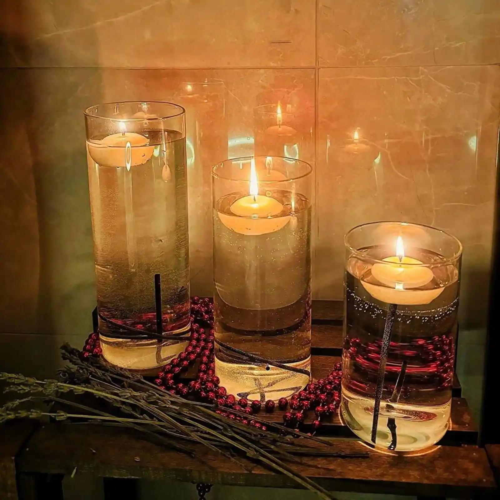 Silindir Mumluk Camları ile Dekorasyonunuza Zarif ve Fonksiyonel Dokunuşlar