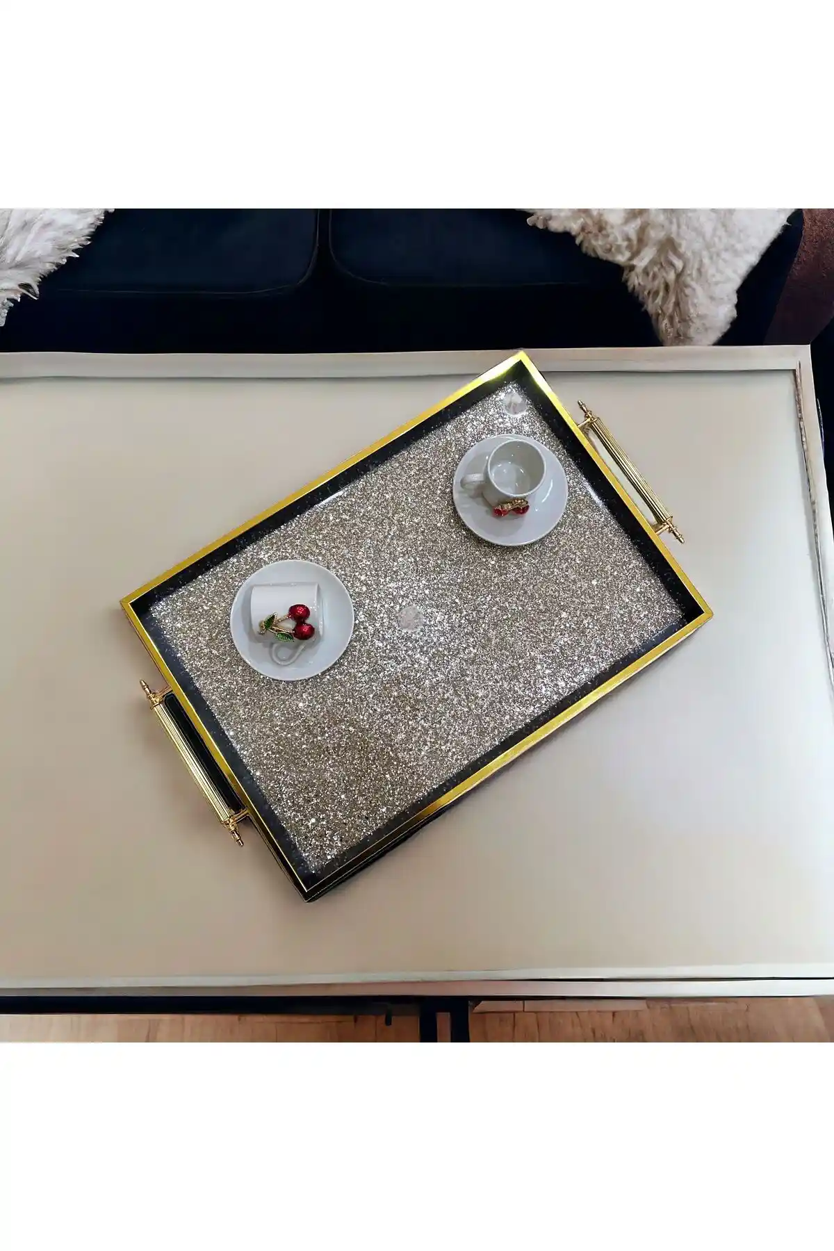 Simli Çay Tepsisi Dekoratif ve Pratik Kullanım İçin Modern Tasarımlar