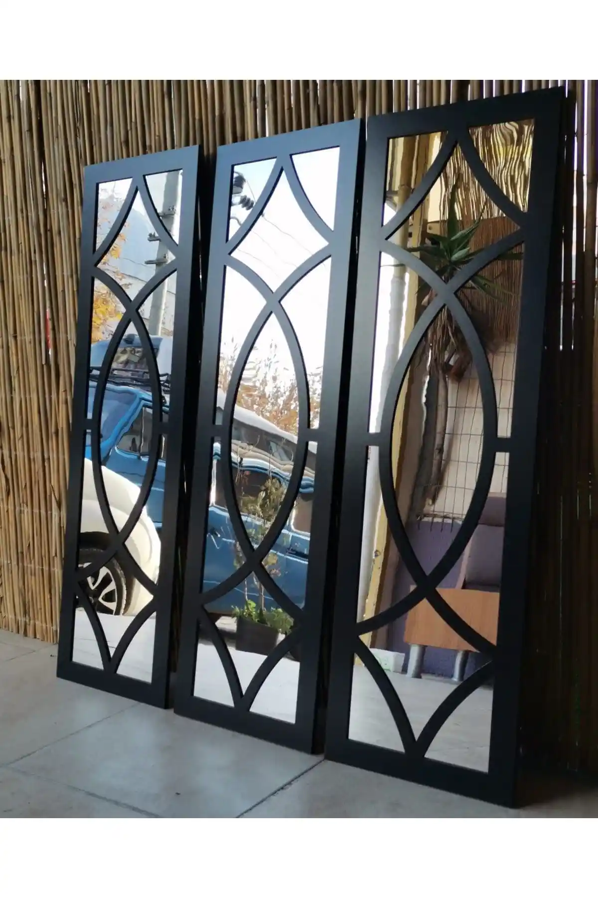 Siyah Cam Ayna ile Modern ve Şık Dekorasyon Fikirleri ve Kullanım İpuçları