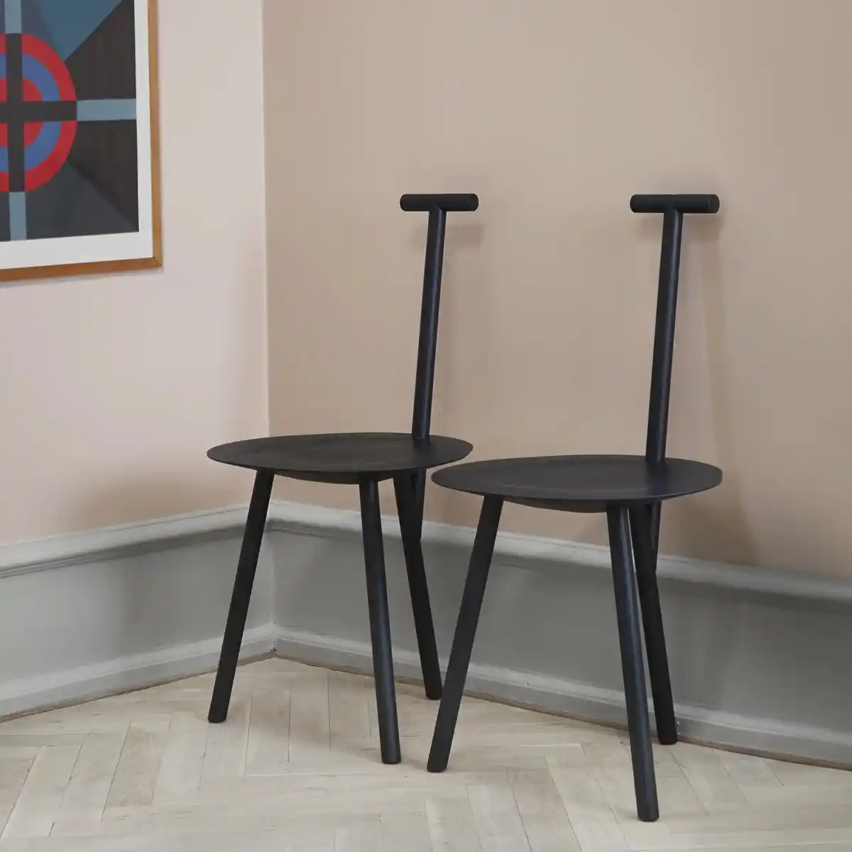 Siyah Sandalye Modelleriyle Modern ve Şık Dekorasyon Çözümleri