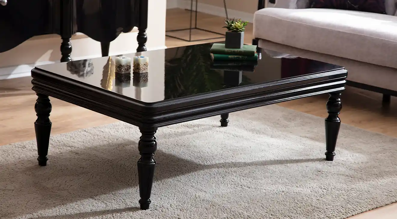 Siyah Sehpa Modelleriyle Dekorasyonunuza Şıklık Katmanın Yolları