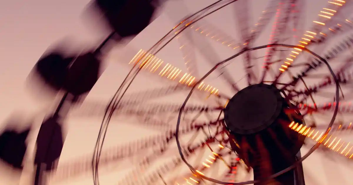 Siyah ve Gold Konsol ile Modern ve Şık Dekorasyon Çözümleri 2023