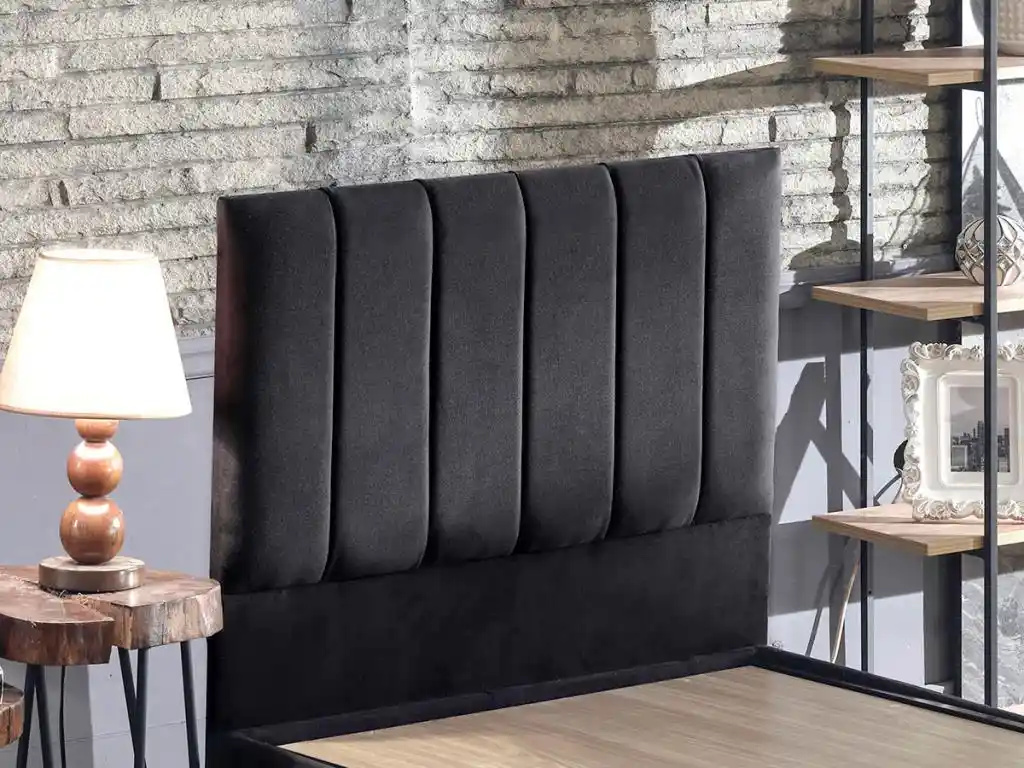 Siyah Yatak Başlığı ile Modern ve Şık Yatak Odası Dekorasyonları Nasıl Yapılır