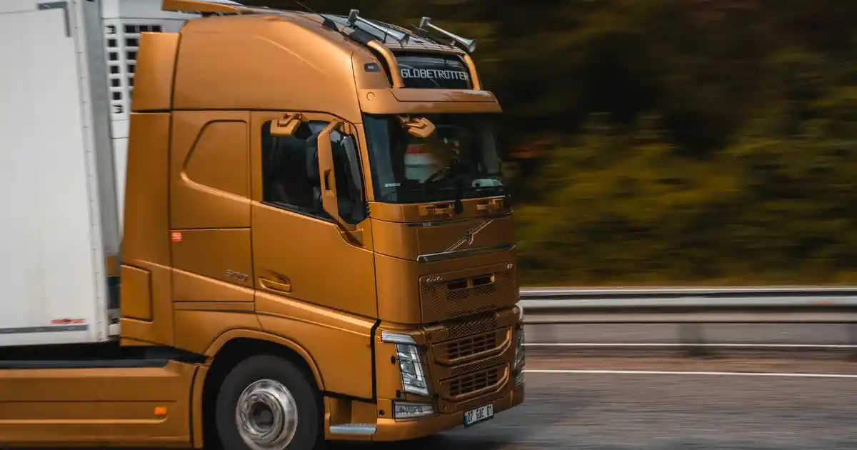 Söz Standları ile Dekorasyonda Şıklık ve Anlam Katmanın Yolları