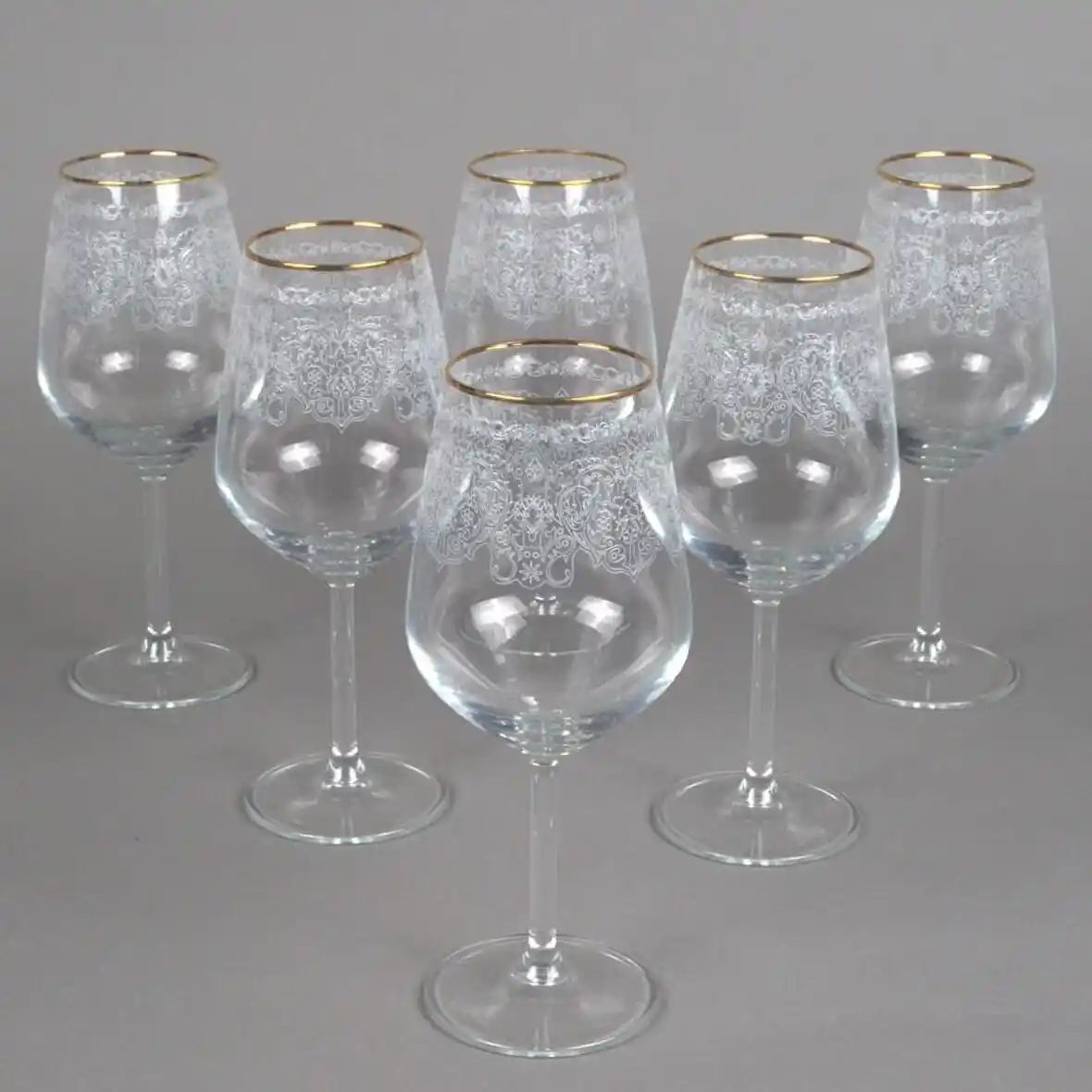 Su Kadehleri Dekorasyonda Zarafet ve İşlevsellik Sağlayan Modeller ve Seçim Rehberi