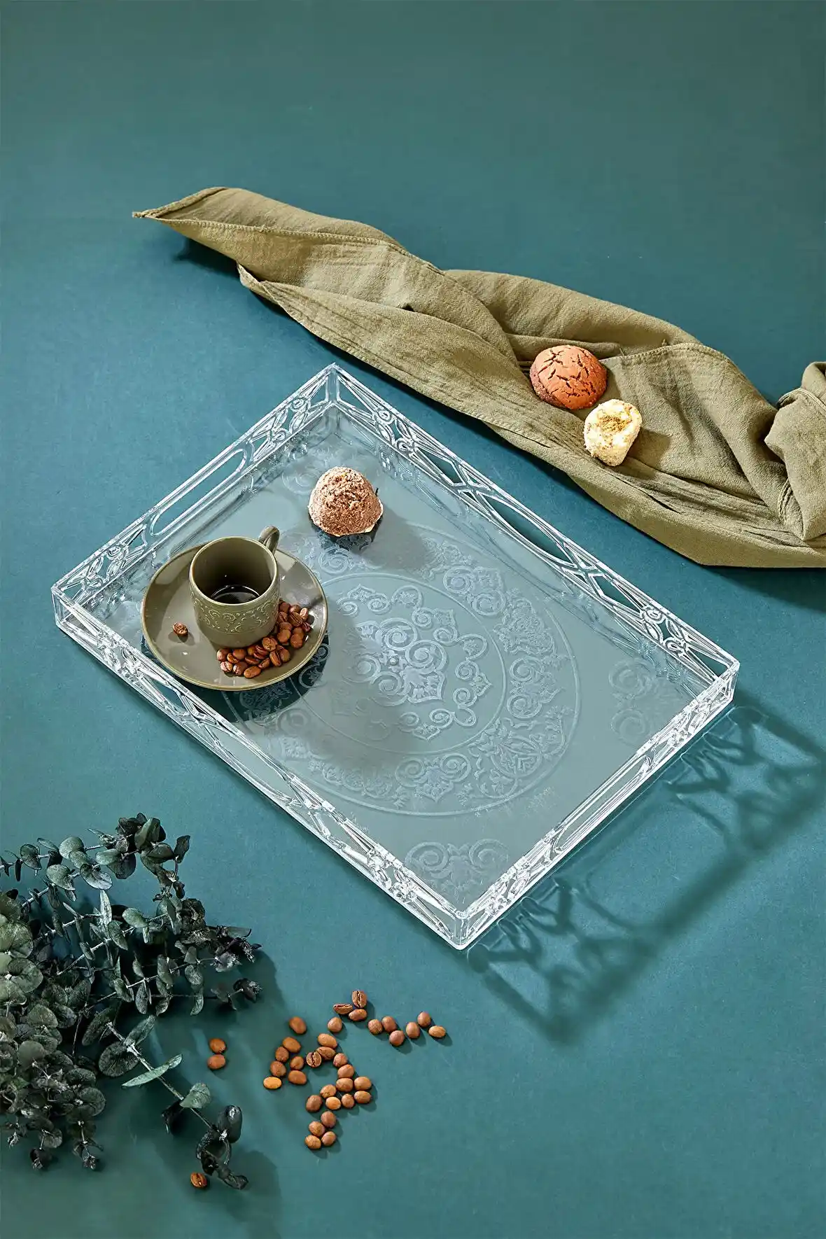 Sunum Tepsileriyle Dekorasyonunuza Şıklık Katmanın Yolları ve Modelleri