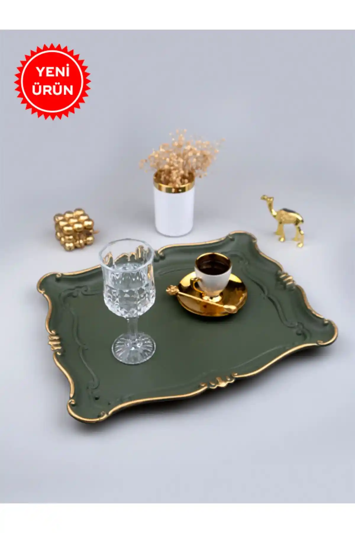 Sunum Tepsisi ile Dekorasyonda Şıklık ve İşlevsellik: Modern ve Zarif Kullanım İpuçları