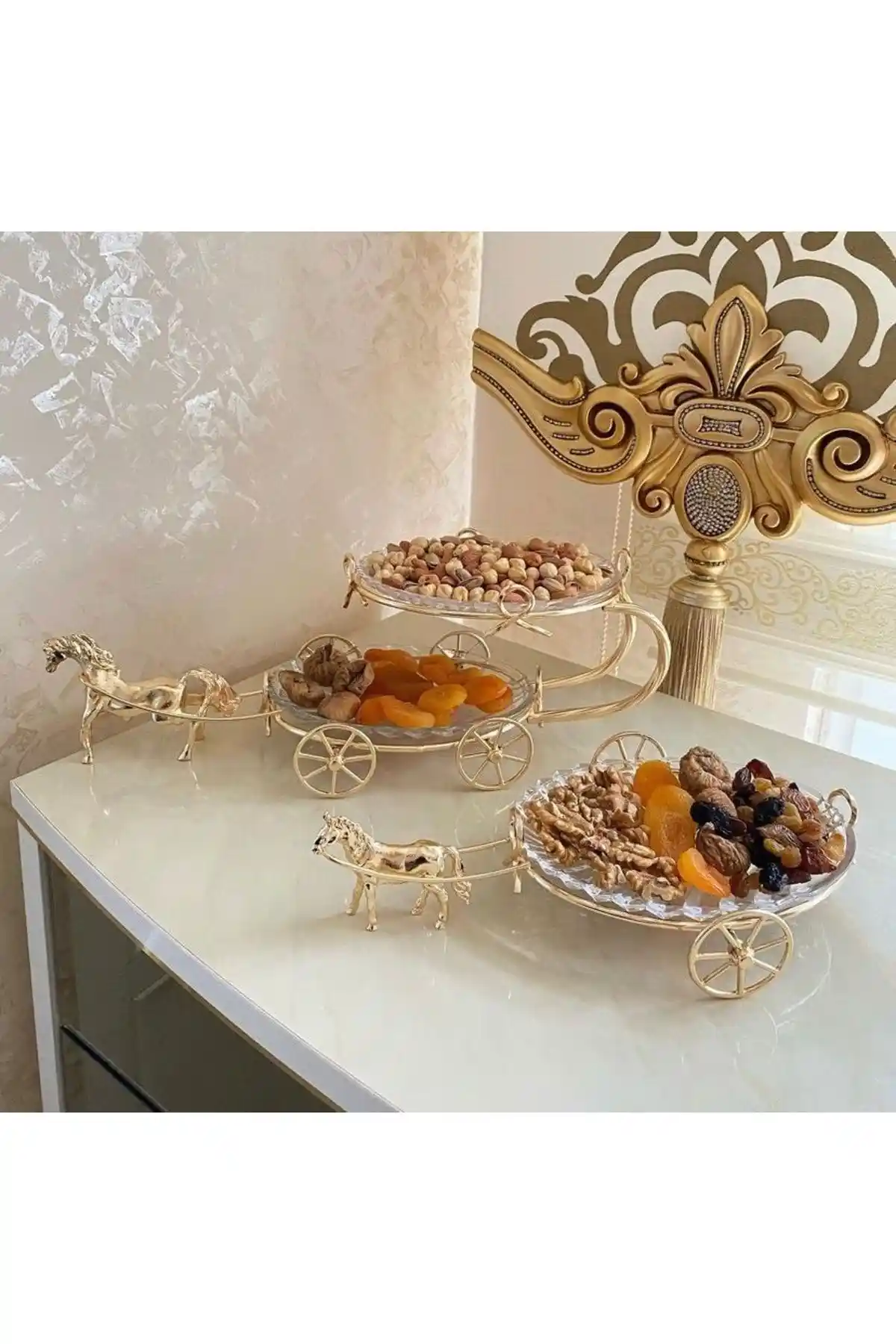 Sunumluk Setleri ile Dekorasyonunuzu Şıklık ve İşlevsellikle Zenginleştirin