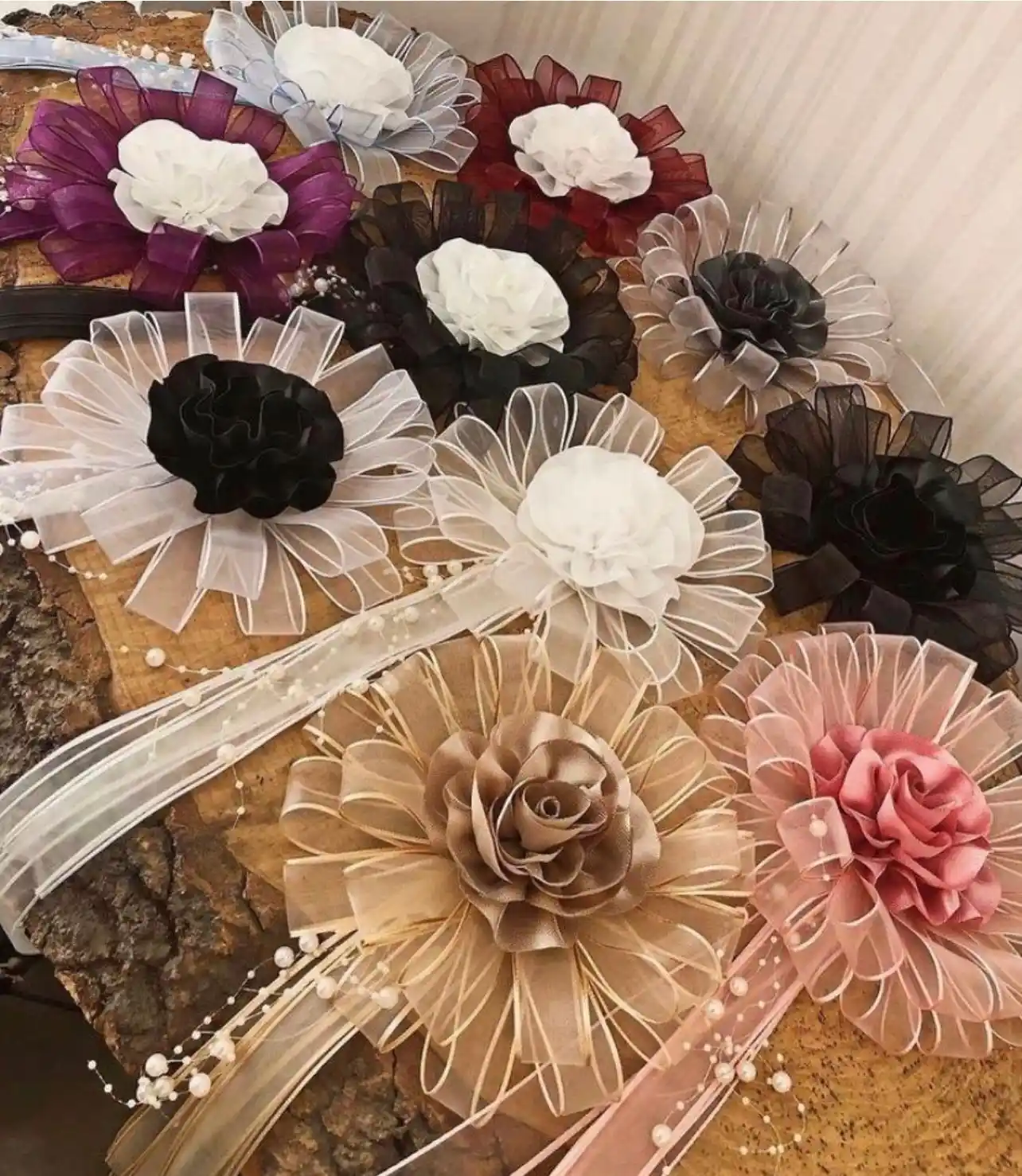 Süs Çiçeklerle Dekorasyonda Zarafet ve Doğallığın Şık Birleşimi