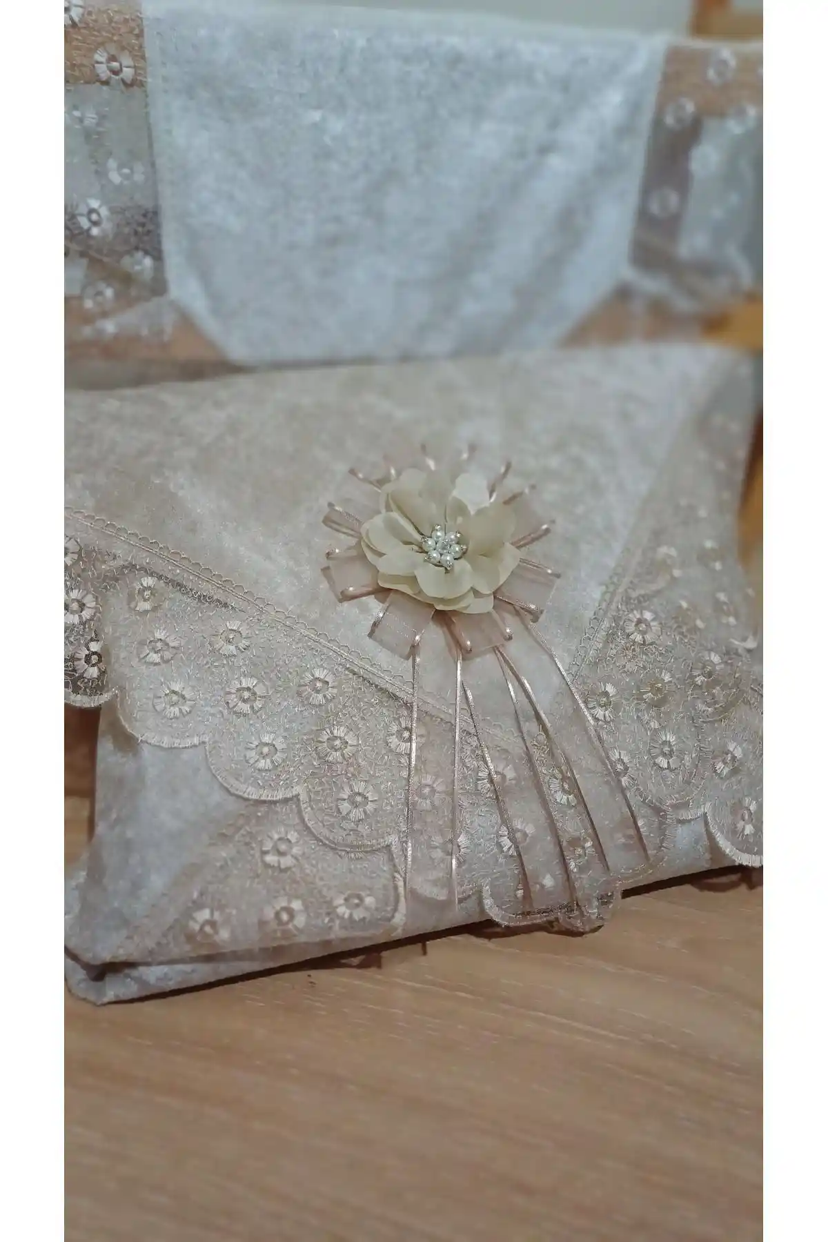 Süslü Gelin Hurçları Dekorasyon ve Kullanım İpuçlarıyla Düğünlere Zarif Dokunuş