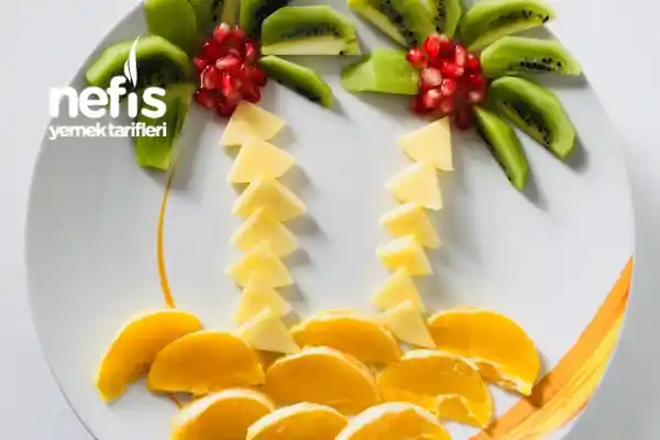 Süslü Meyve Tabaklarıyla Dekorasyonda Zarafet ve Şıklık Yaratma Rehberi