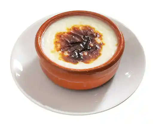 Sütlaç Güveci ve Geleneksel Dekorasyonun Estetik Buluşması