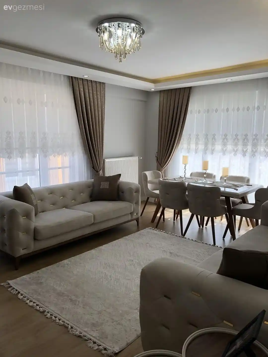 Sütlü Kahve Salonu Dekorasyonu: Sıcak ve Samimi Bir Atmosfer Yaratmanın Yolları