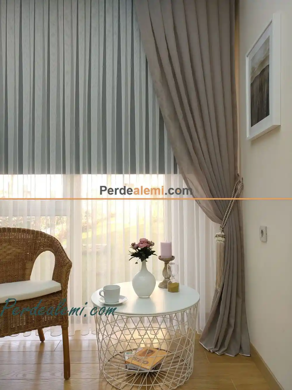 Sütlü Kahve Tül Perde ile Dekorasyonda Sıcak ve Şık Bir Atmosfer Yaratma Rehberi