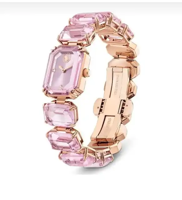 Swarovski Taşlı Saatler ile Dekorasyonda Zarafet ve Lüks Bir Dokunuş