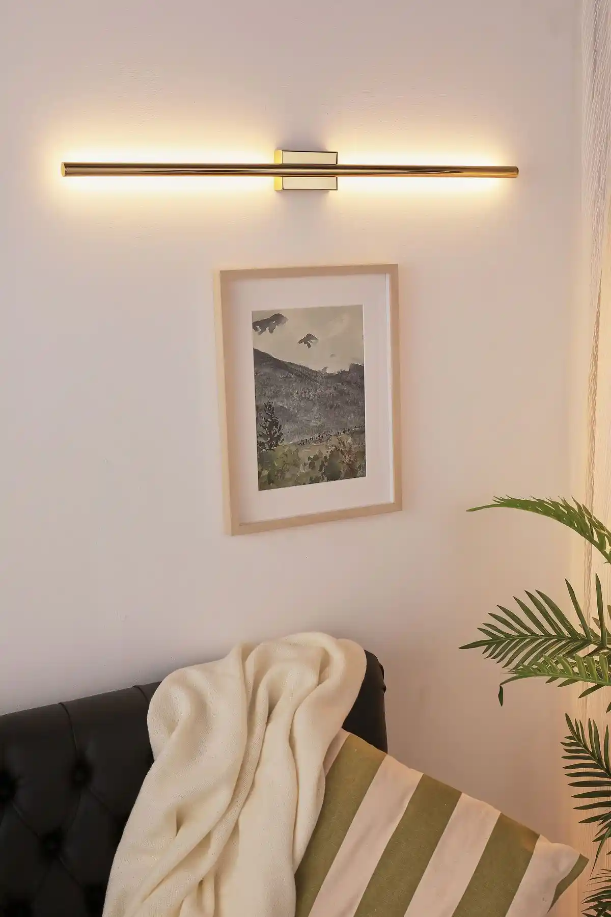 Tablo Aydınlatma ile Dekorasyonunuzu Güçlendirin Modern ve Estetik İç Mekan Çözümleri