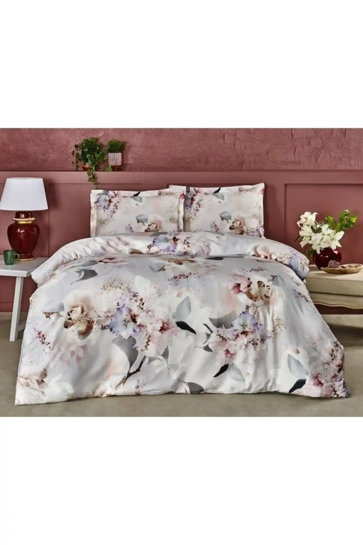 Taç Pamuk Saten Çift Kişilik Nevresim Takımı ile Şıklık ve Konforun Buluşması