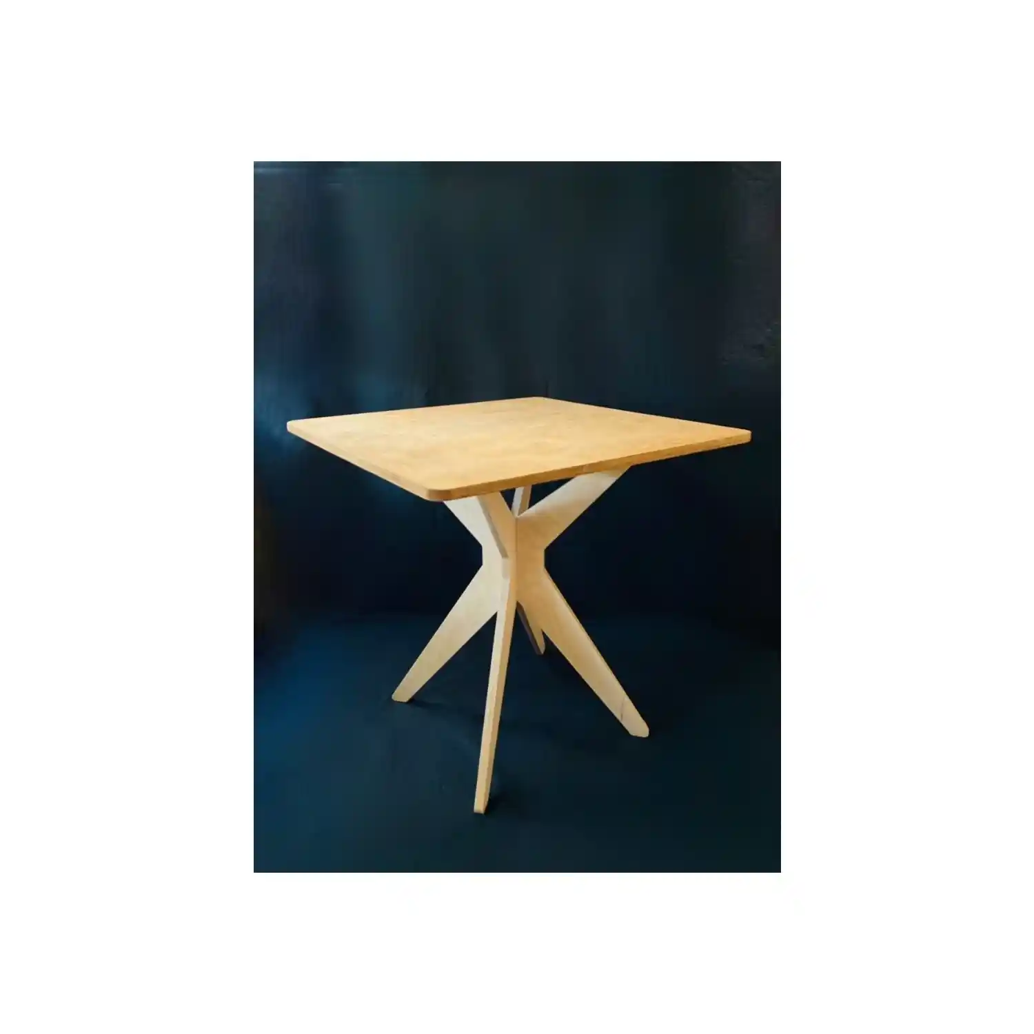 Tahta Yemek Masası Dekorasyonunda Stil ve Fonksiyonellik Rehberi