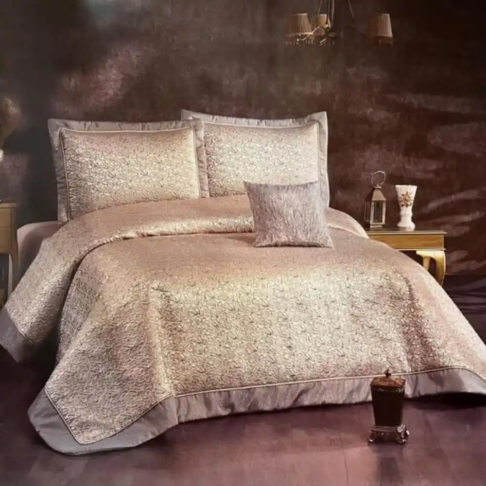 Taş Rengi Yatak Örtüsü ile Modern ve Zarif Yatak Odası Dekorasyonu